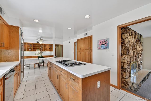 1 Vivian Place, Montebello, NY 10901