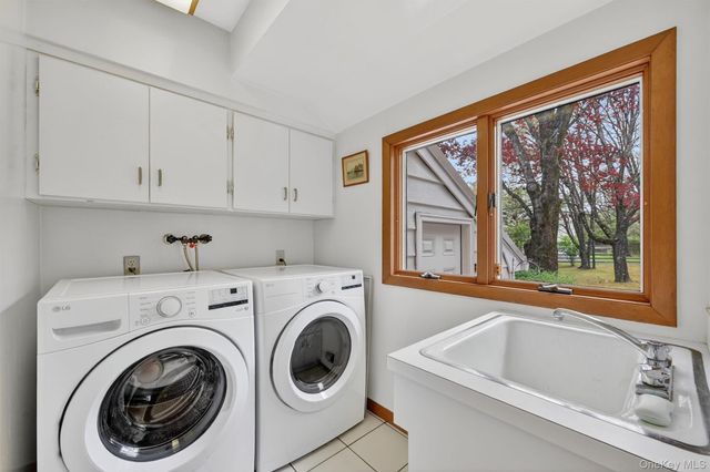 1 Vivian Place, Montebello, NY 10901