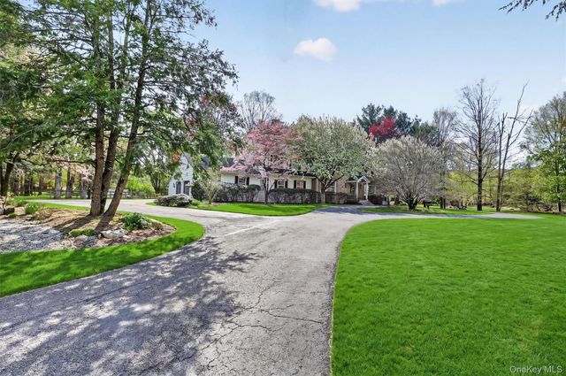 1 Vivian Place, Montebello, NY 10901