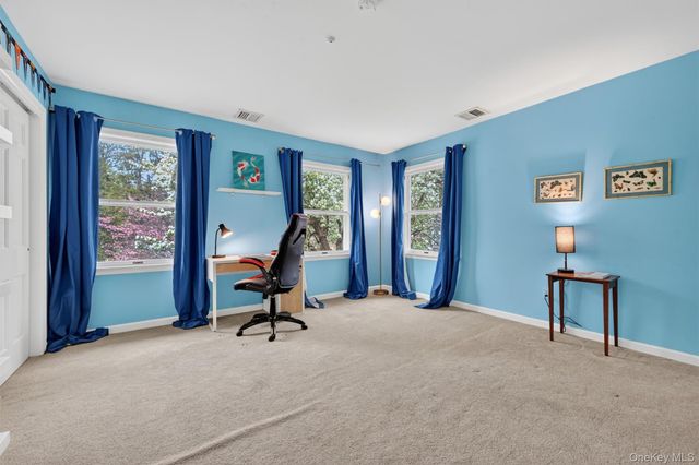 1 Vivian Place, Montebello, NY 10901