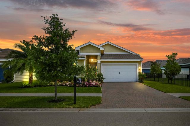 1338 Harvester Crossing, Loxahatchee, FL 33470