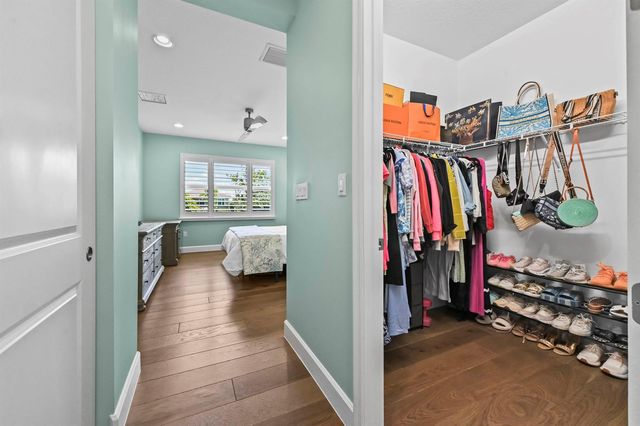 1338 Harvester Crossing, Loxahatchee, FL 33470