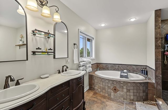 3508 Washington Street, Mchenry, IL 60050