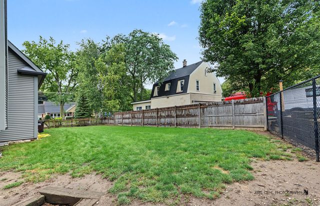 3508 Washington Street, Mchenry, IL 60050