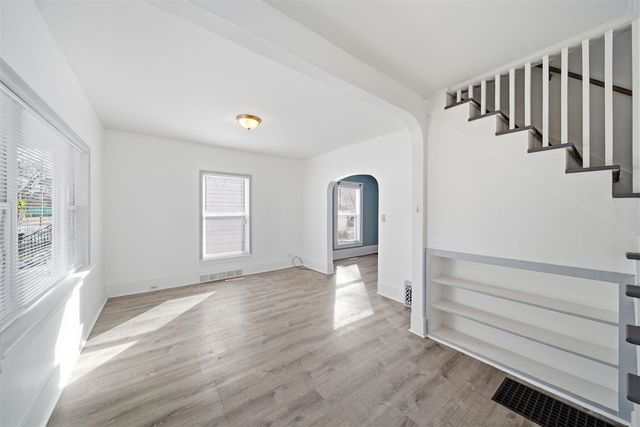 209 W High Street, Jackson, MI 49203