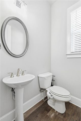 1030 Rivermont Alley, Roswell, GA 30076
