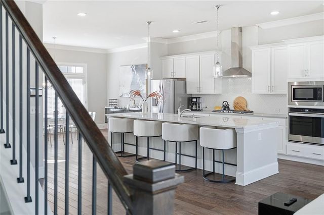 1030 Rivermont Alley, Roswell, GA 30076