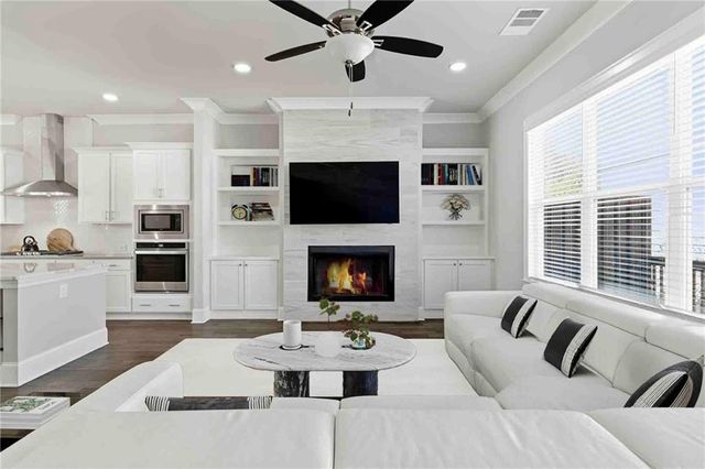 1030 Rivermont Alley, Roswell, GA 30076