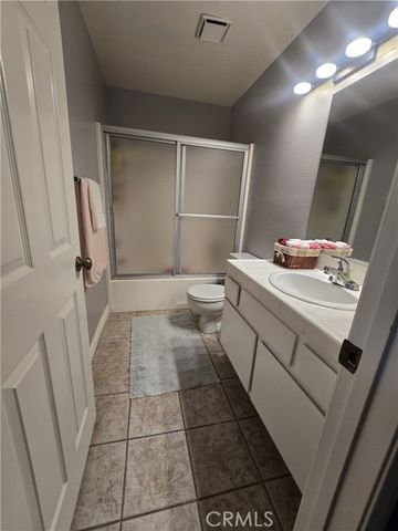 21204 Camelia, Lake Forest (el Toro), CA 92630