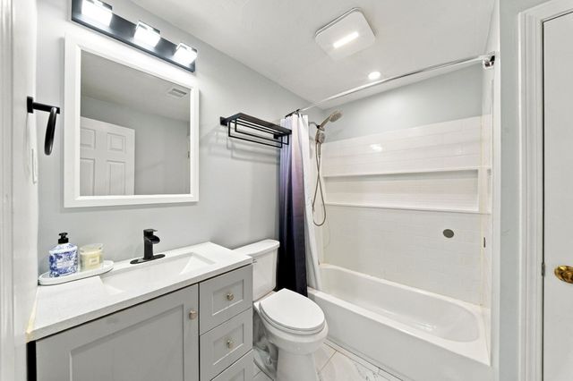 1713 Irving Rd 1713, Randolph, MA 02368