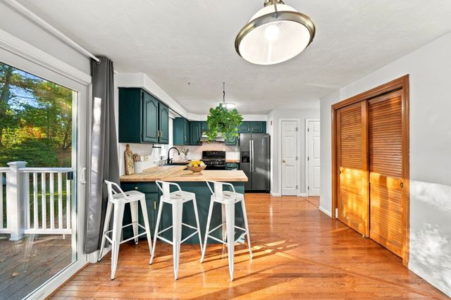 1713 Irving Rd 1713, Randolph, MA 02368