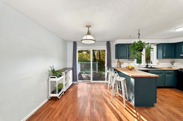 1713 Irving Rd 1713, Randolph, MA 02368