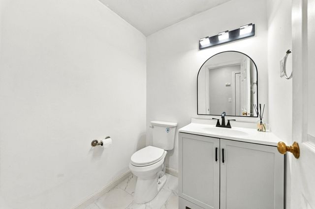 1713 Irving Rd 1713, Randolph, MA 02368