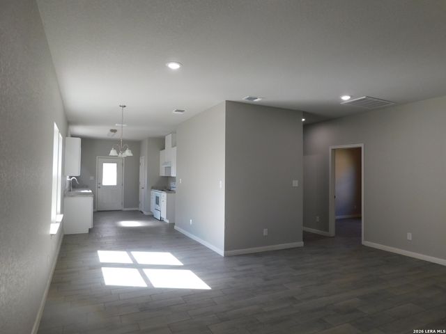 2954 WEIR AVE, San Antonio, TX 78226