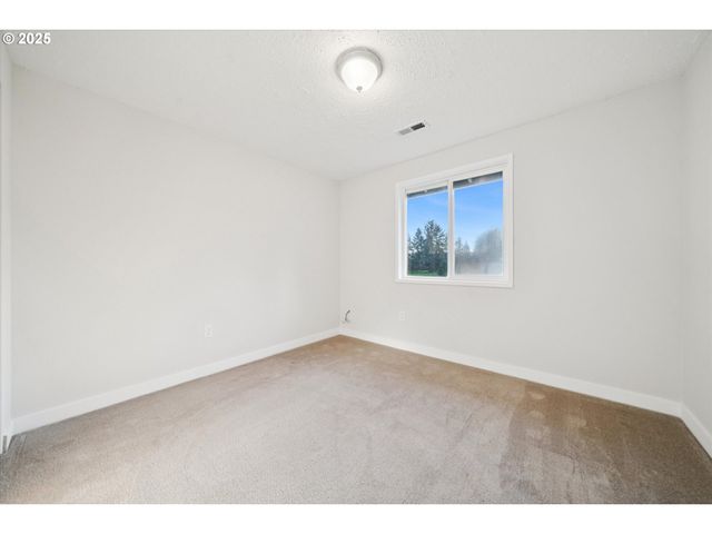 4600 Ne 118TH Ave, Vancouver, WA 98682