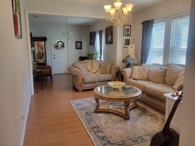 683 Church St, New Bedford, MA 02745