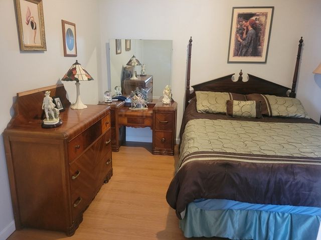 683 Church St, New Bedford, MA 02745