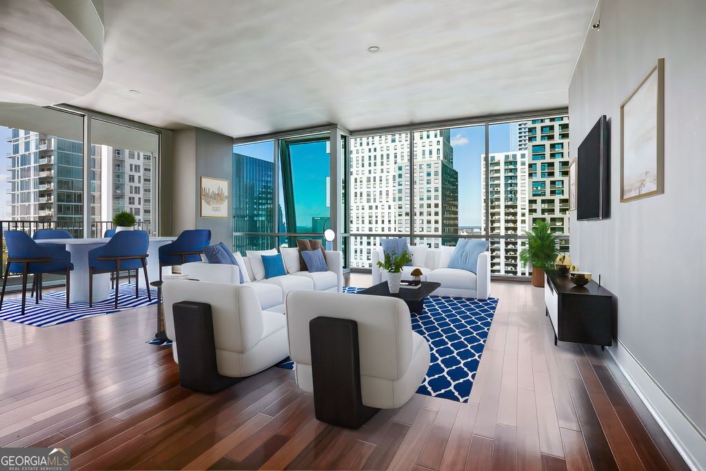 20 10th Street NW 2104, Atlanta, GA 30309