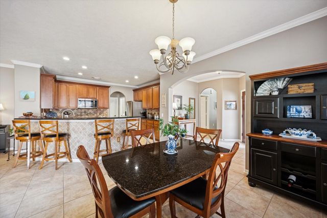 2413 Alamanni Drive, Pearland, TX 77581