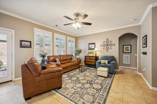 2413 Alamanni Drive, Pearland, TX 77581