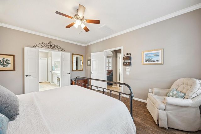 2413 Alamanni Drive, Pearland, TX 77581