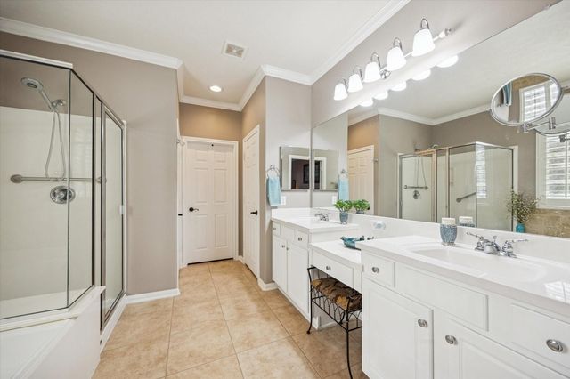 2413 Alamanni Drive, Pearland, TX 77581