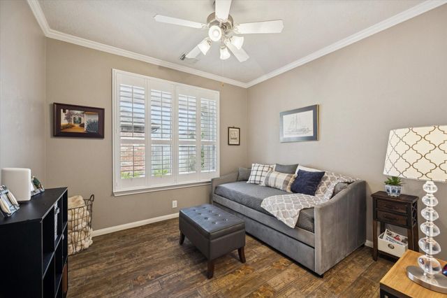 2413 Alamanni Drive, Pearland, TX 77581