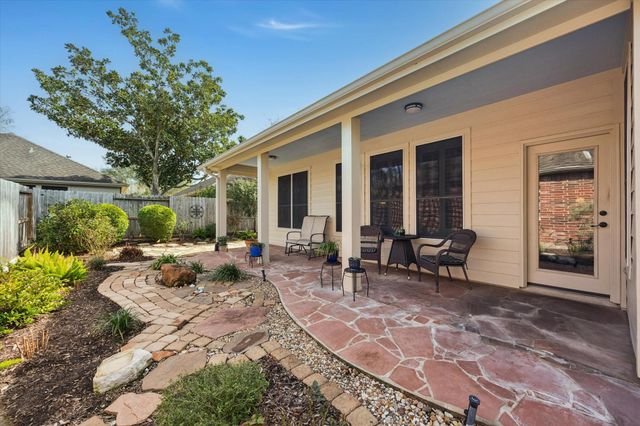 2413 Alamanni Drive, Pearland, TX 77581