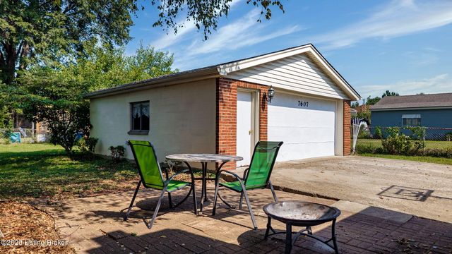 7607 Six Mile Ln, Louisville, KY 40220