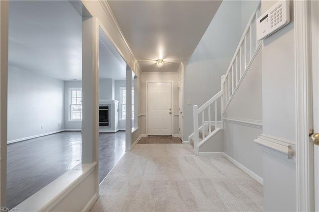 3840 Sir Francis Drake DR, Chesapeake, VA 23321