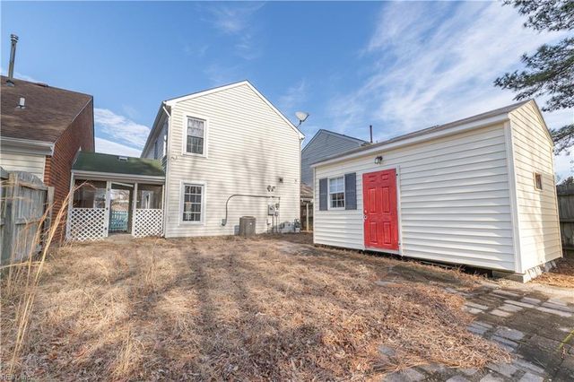 3840 Sir Francis Drake DR, Chesapeake, VA 23321