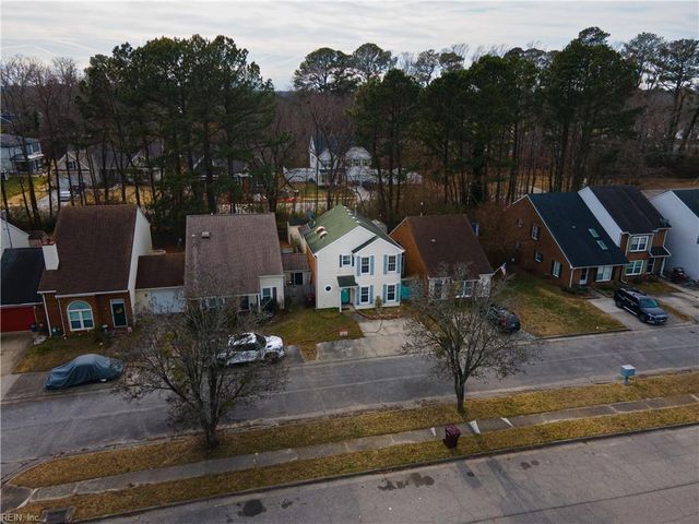 3840 Sir Francis Drake DR, Chesapeake, VA 23321