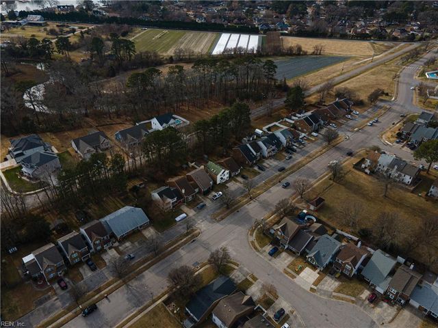 3840 Sir Francis Drake DR, Chesapeake, VA 23321