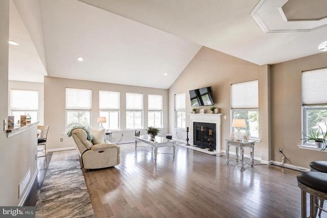 4200 CROSBY LN, Middletown, DE 19709
