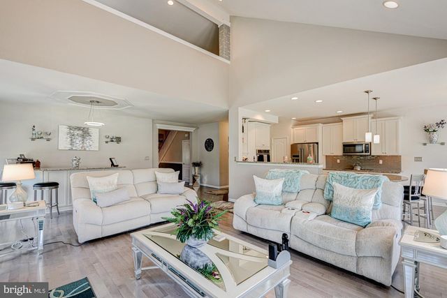 4200 CROSBY LN, Middletown, DE 19709