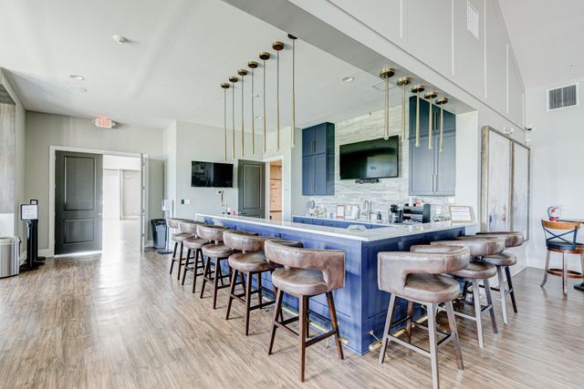 4200 CROSBY LN, Middletown, DE 19709