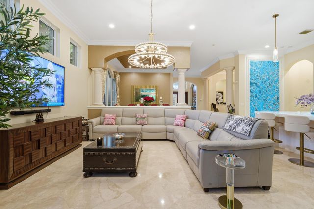 6321 Via Venetia N, Delray Beach, FL 33484