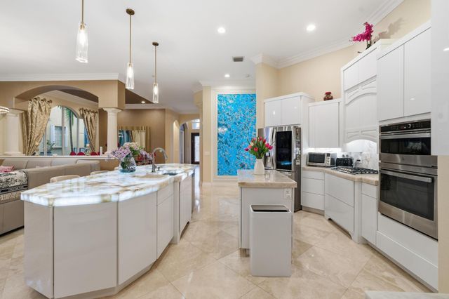 6321 Via Venetia N, Delray Beach, FL 33484