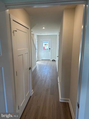 29 TROTTING RD, Inwood, WV 25428