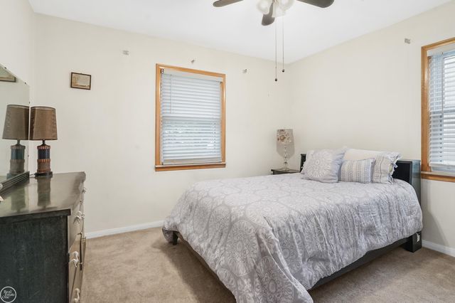 804 N Vermont Avenue, Royal Oak, MI 48067