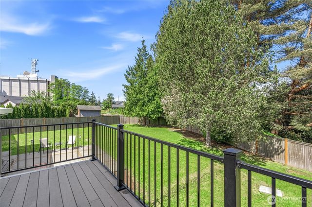 8613 4th Place SE, Everett, WA 98208