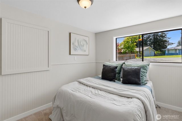 8613 4th Place SE, Everett, WA 98208