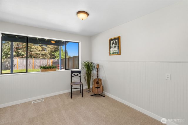 8613 4th Place SE, Everett, WA 98208
