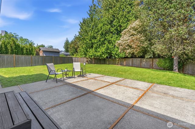 8613 4th Place SE, Everett, WA 98208