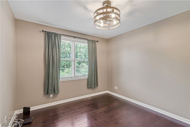 8021 Grayson Drive, Canfield, OH 44406