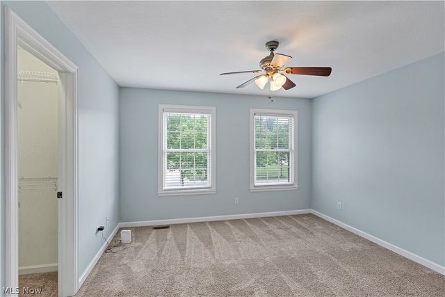 8021 Grayson Drive, Canfield, OH 44406