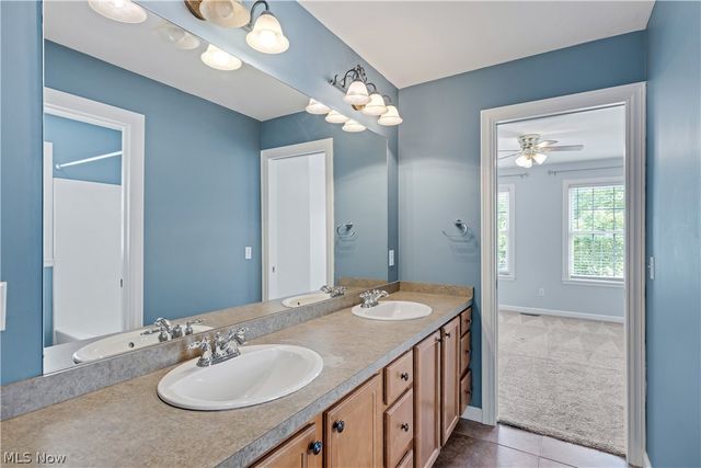 8021 Grayson Drive, Canfield, OH 44406