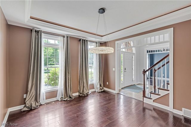 8021 Grayson Drive, Canfield, OH 44406