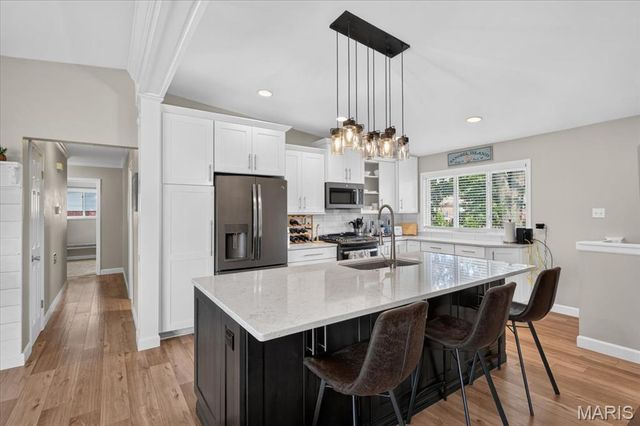 9145 Missy Court, St Louis, MO 63123