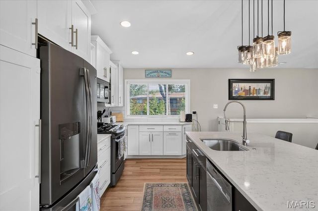 9145 Missy Court, St Louis, MO 63123